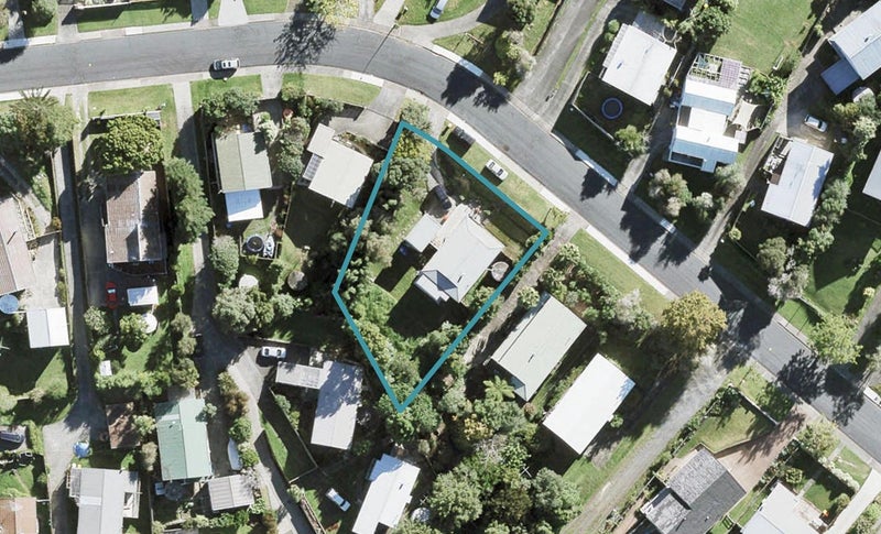 109A Brian Crescent, Stanmore Bay, Whangaparaoa - Carousel 1