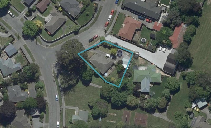 2 Penwood Street, Russley, Christchurch - Carousel 1