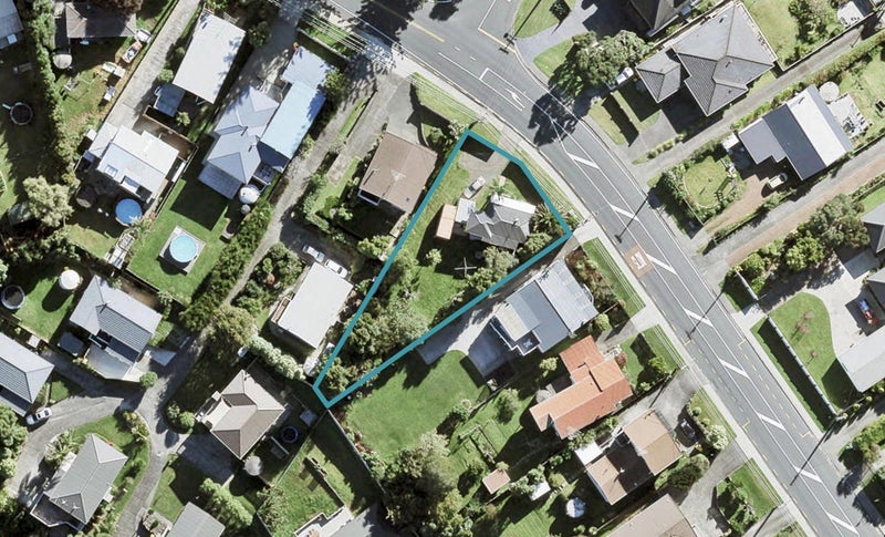 83 Vipond Road, Stanmore Bay, Whangaparaoa - Carousel 1