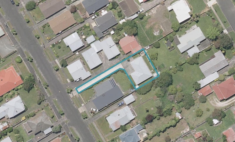 22 Moana Street, Whanganui East, Whanganui - Carousel 1