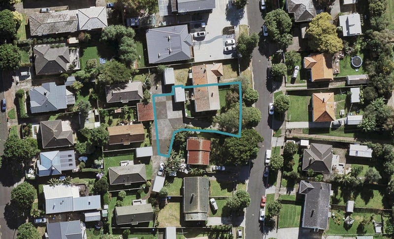 18 Cameron Street, Onehunga, Auckland - Carousel 1