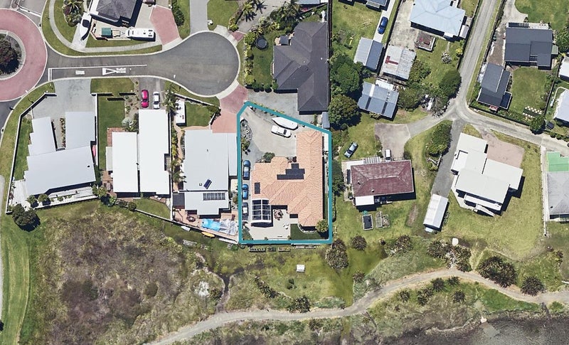 8 Saltmarsh Close, Ohope, Ohope - Carousel 1