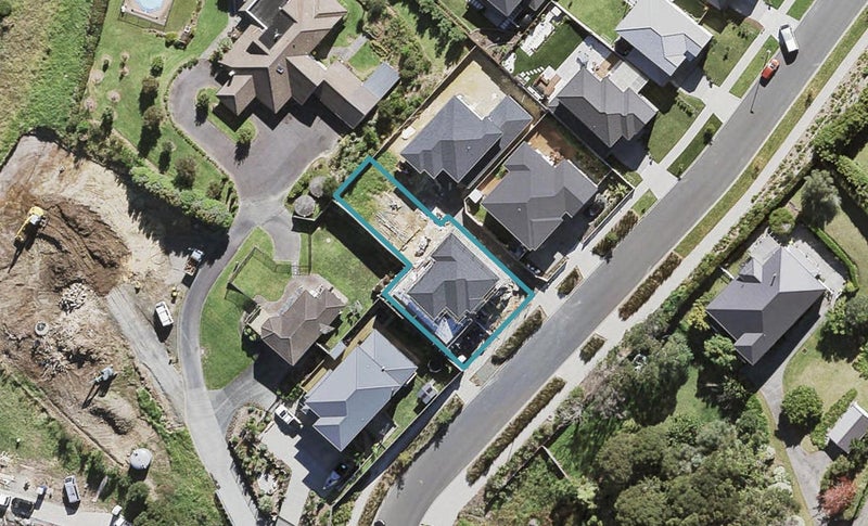 20 Mackay Drive, Greenhithe, Auckland - Carousel 1