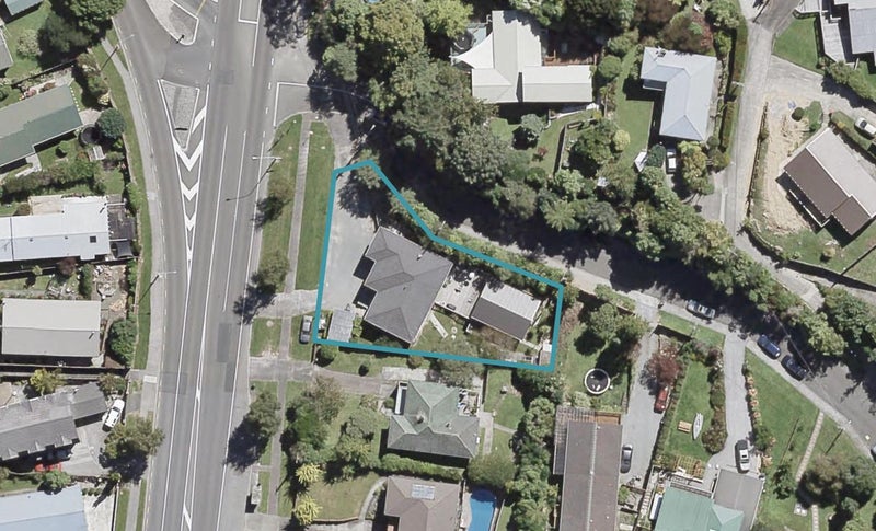 1328 Fergusson Drive, Brown Owl, Upper Hutt - Carousel 1