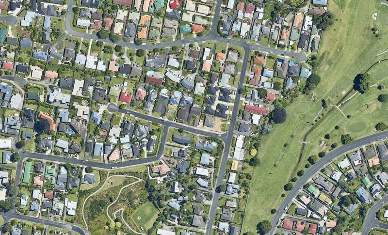 5 Tirinui Crest Road, Otumoetai, Tauranga - Carousel 1