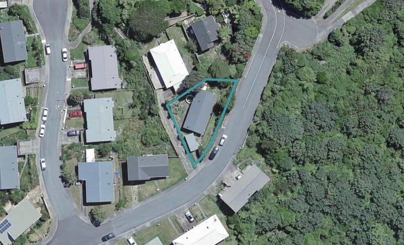 54 Victory Avenue, Karori, Wellington - Carousel 1