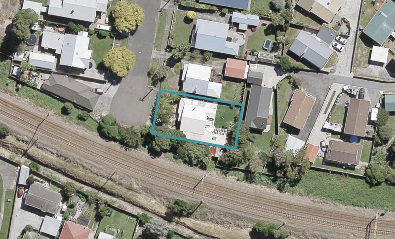 2 Fuller Grove, Woburn, Lower Hutt - Carousel 1