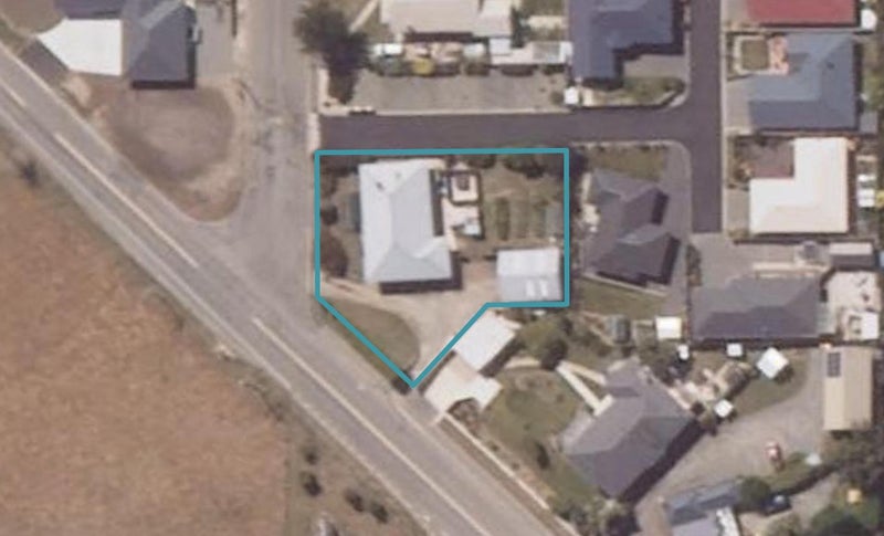 3 Weston Road, Holmes Hill, Oamaru - Carousel 1