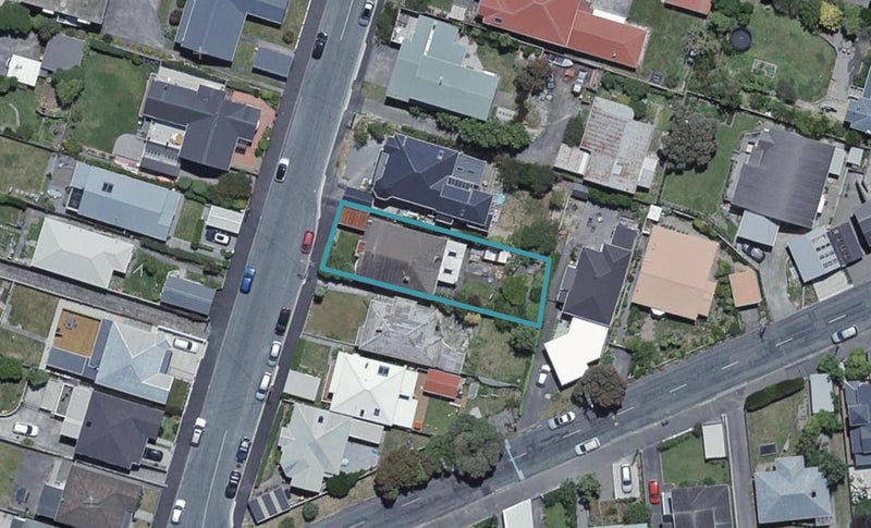 83 Tiber Street, Island Bay, Wellington - Carousel 1