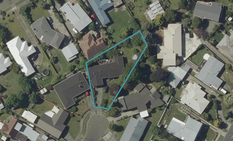 15 Anaru Place, Awapuni, Palmerston North - Carousel 1