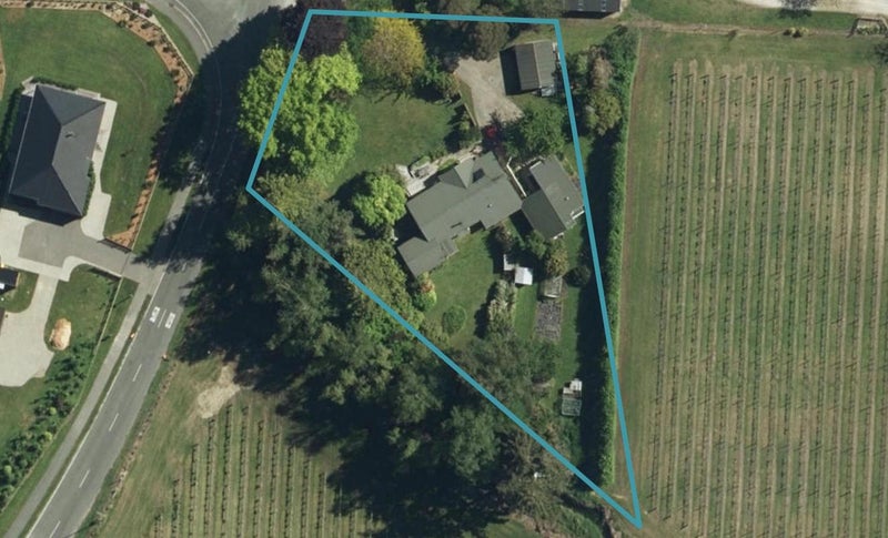 170 Lodder Lane, Riwaka - Carousel 1