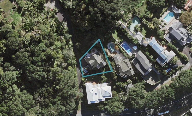 3 Niagara Place, Birkenhead, Auckland - Carousel 1
