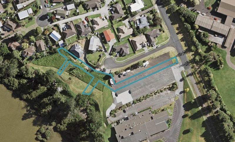 52 Ramwall Place, Weymouth, Auckland - Carousel 1