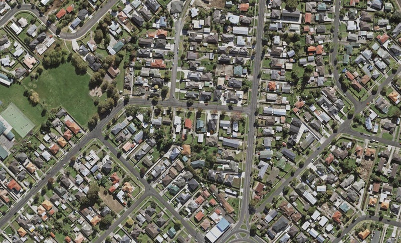 8B Milton Road, Papatoetoe, Auckland - Carousel 1