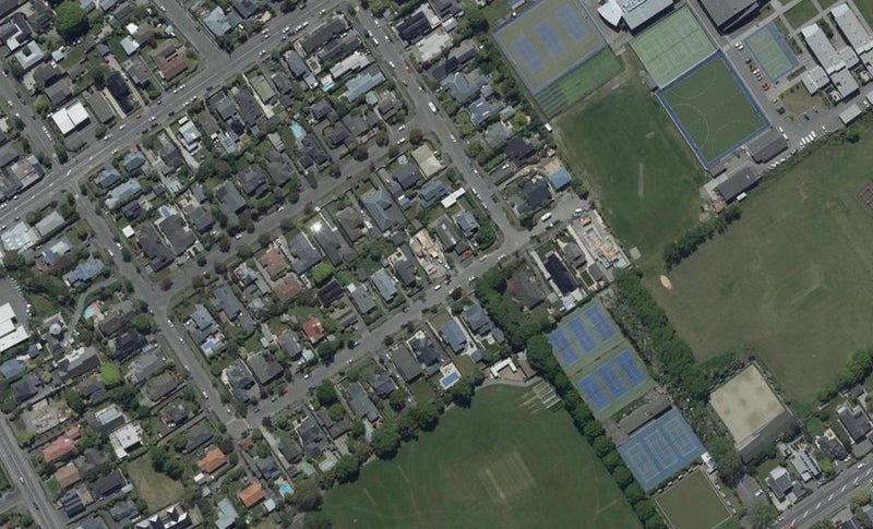 42 St Andrews Square, Strowan, Christchurch - Carousel 1