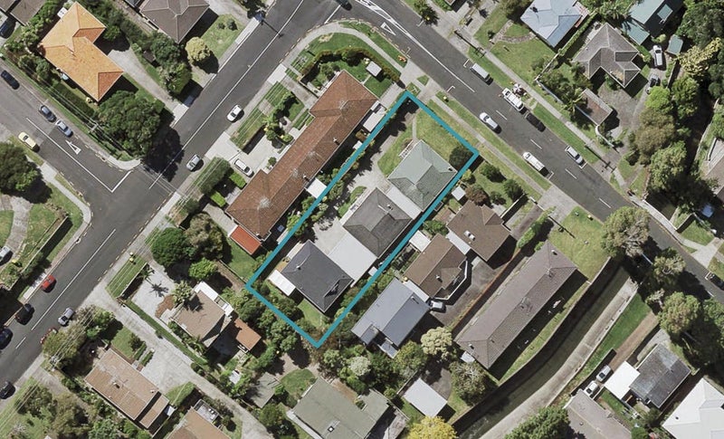 1/22 Alma Road, Milford, Auckland - Carousel 1
