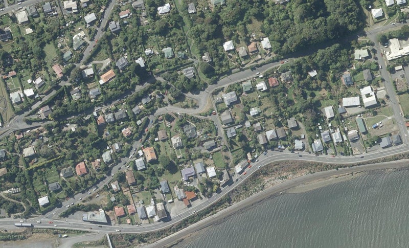 20A Adderley Terrace, Ravensbourne, Dunedin - Carousel 1