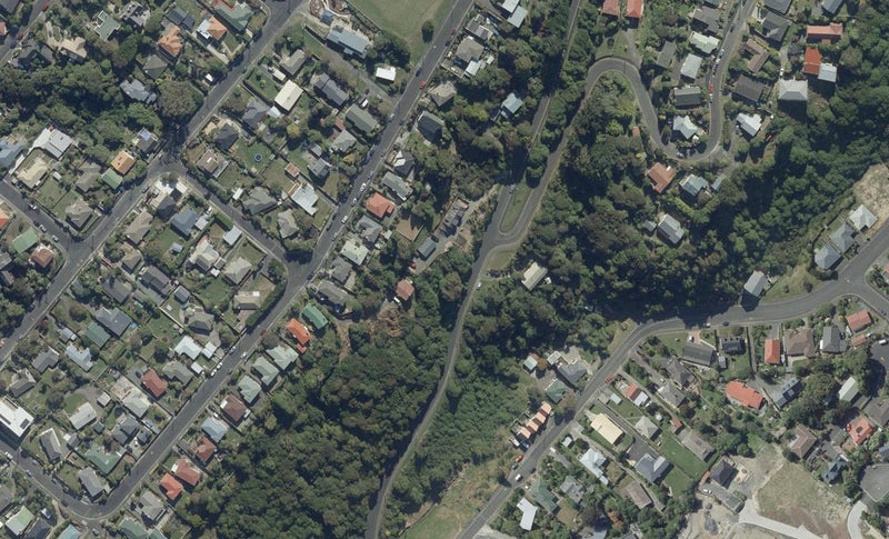 122 Dunrobin Street, Waverley, Dunedin - Carousel 1