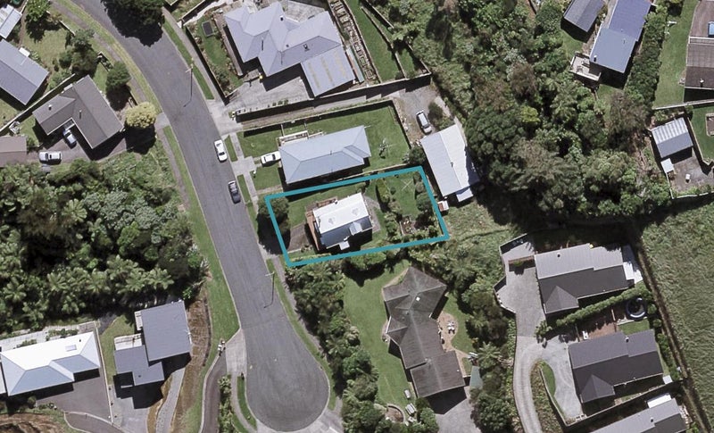 35 Hobart Drive, Spotswood, New Plymouth - Carousel 1