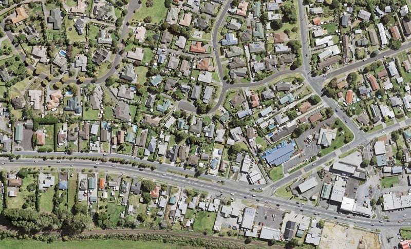 7 Tokay Place, Huapai, Kumeu - Carousel 1