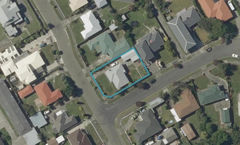 11 Forbury Avenue, Takaro, Palmerston North - Carousel 1