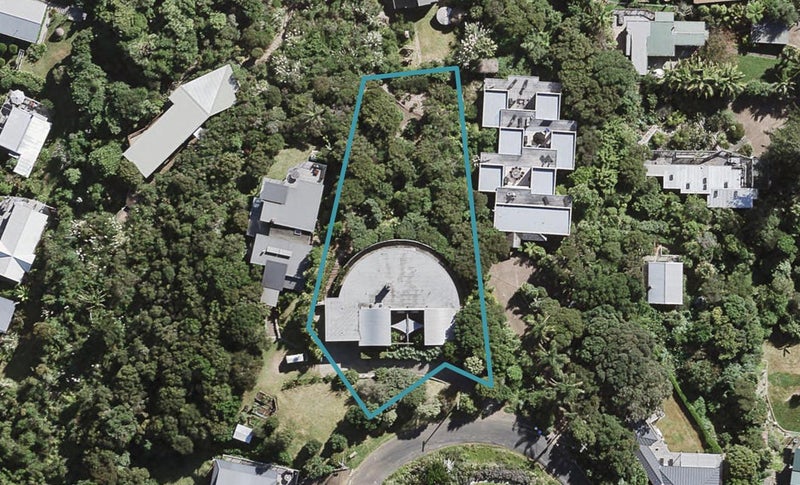 25 Tiri View Road, Palm Beach, Waiheke Island - Carousel 1