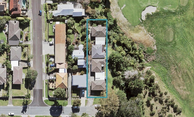 2/32 Akehurst Avenue, New Lynn, Auckland - Carousel 1