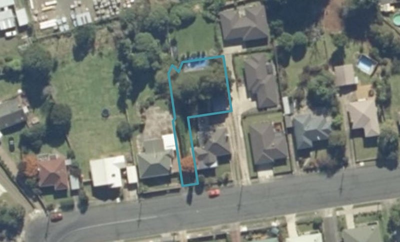 0 , Te Awamutu - Carousel 1