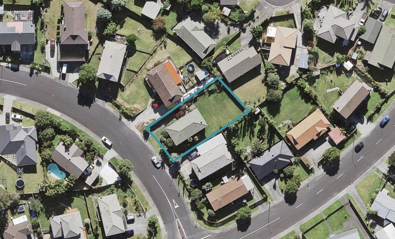 30 Addison Drive, Glendene, Auckland - Carousel 1