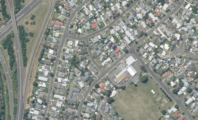 8 Biggs Crescent, Pirimai, Napier - Carousel 1