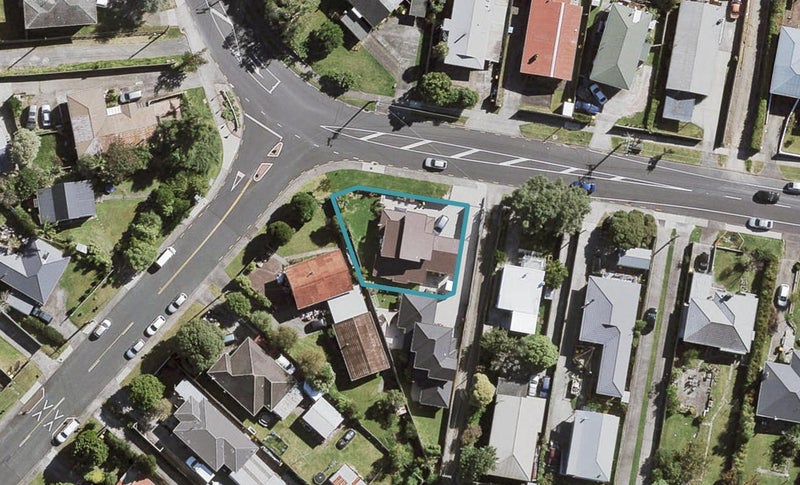 125 View Road, Sunnyvale, Auckland - Carousel 1