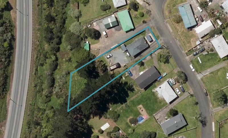 44 Charles Street, Kamo, Whangarei - Carousel 1