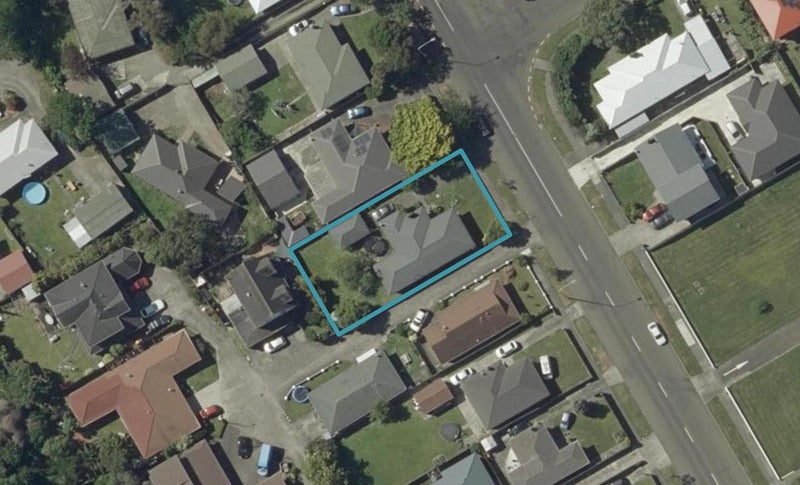 16 Pitama Road, Awapuni, Palmerston North - Carousel 1