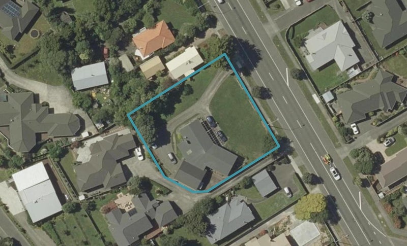 72 Summerhill Drive, Fitzherbert, Palmerston North - Carousel 1