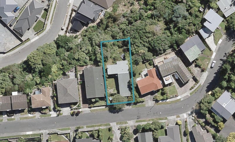 11 Summit Road, Fairfield, Lower Hutt - Carousel 1