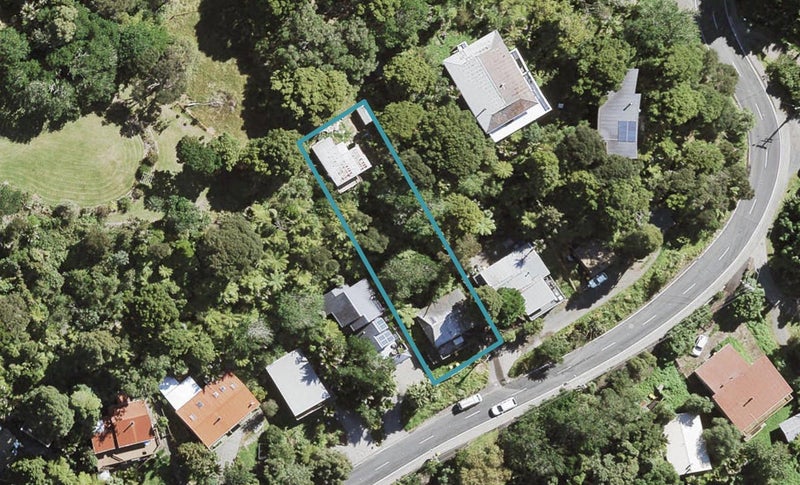 39 Laingholm Drive, Laingholm, Auckland - Carousel 1