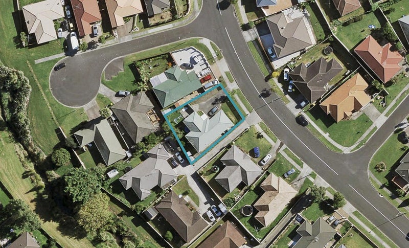 41 Glenveagh Park Drive, Weymouth, Auckland - Carousel 1