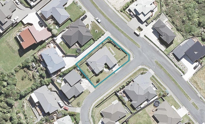 108 Kirton Drive, Riverstone Terraces, Upper Hutt - Carousel 1