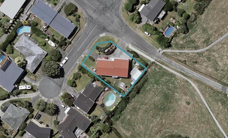 49 Teoti Street, Paraparaumu Beach, Paraparaumu - Carousel 1