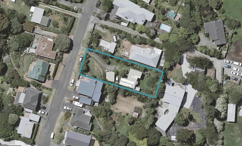 47 Dale Road, Raumati South, Paraparaumu - Carousel 1