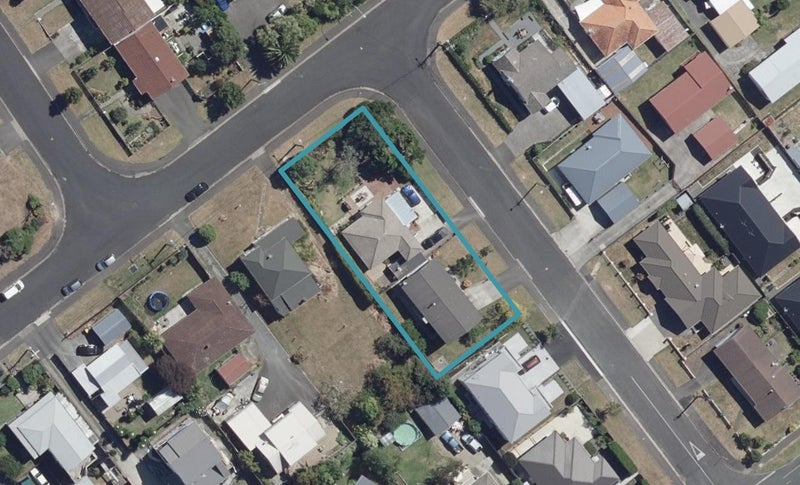 2/3 Rose Street, Maeroa, Hamilton - Carousel 1
