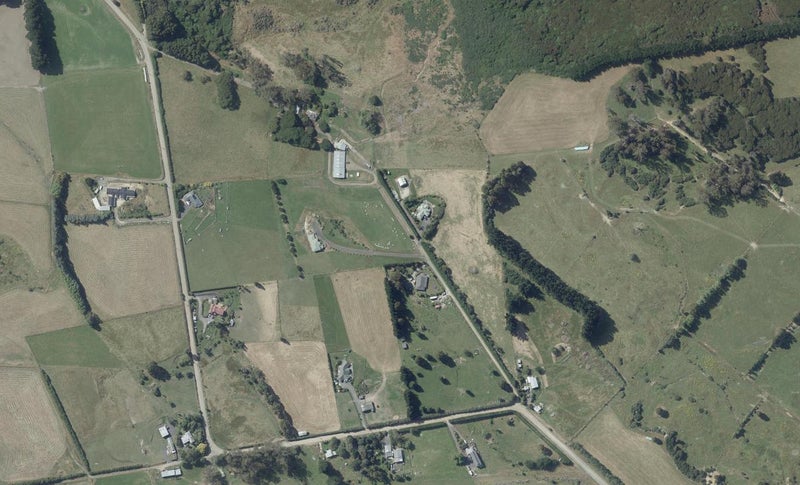 175 McMaster Road, Saddle Hill, Dunedin - Carousel 1