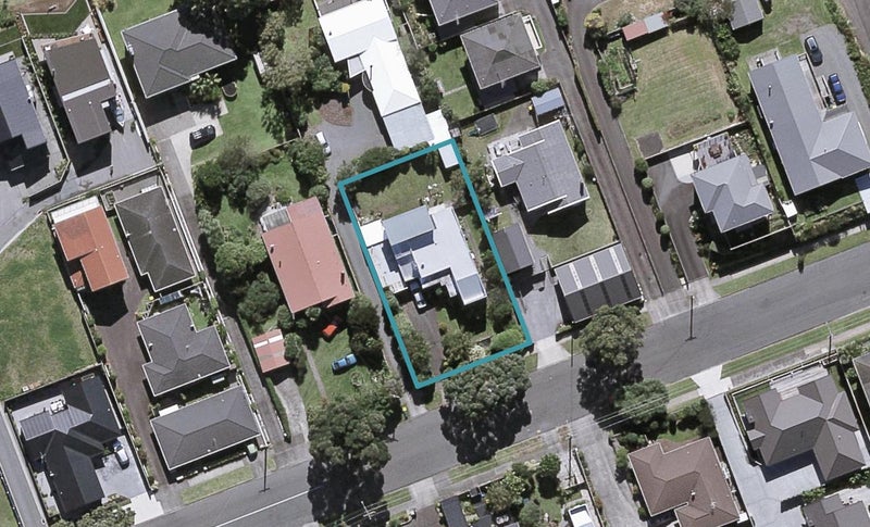 22 Whiteley Street, Moturoa, New Plymouth - Carousel 1