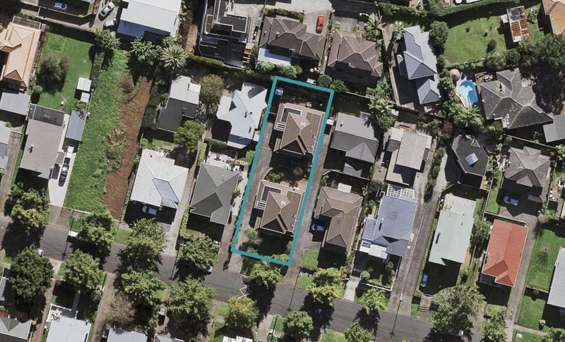 11B Beckenham Avenue, Royal Oak, Auckland - Carousel 1