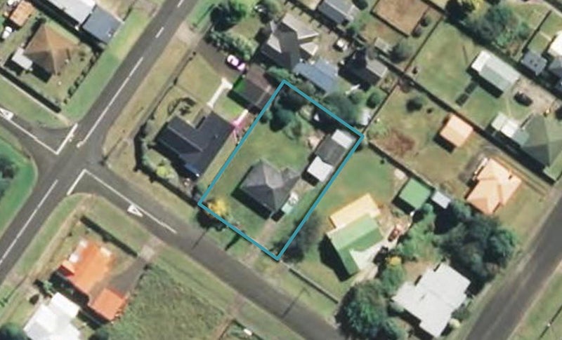 17 Chute Street, Normanby, Hawera - Carousel 1