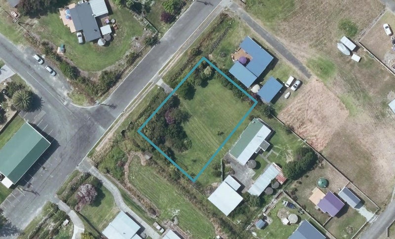 51 Fortescue Street, MAHIA, NUHAKA - Carousel 1