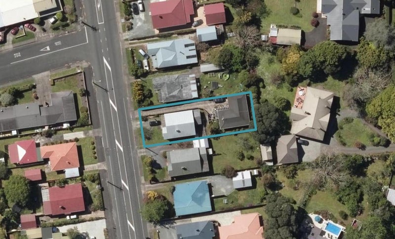 2/16 Kamo Road, Regent, Whangarei - Carousel 1