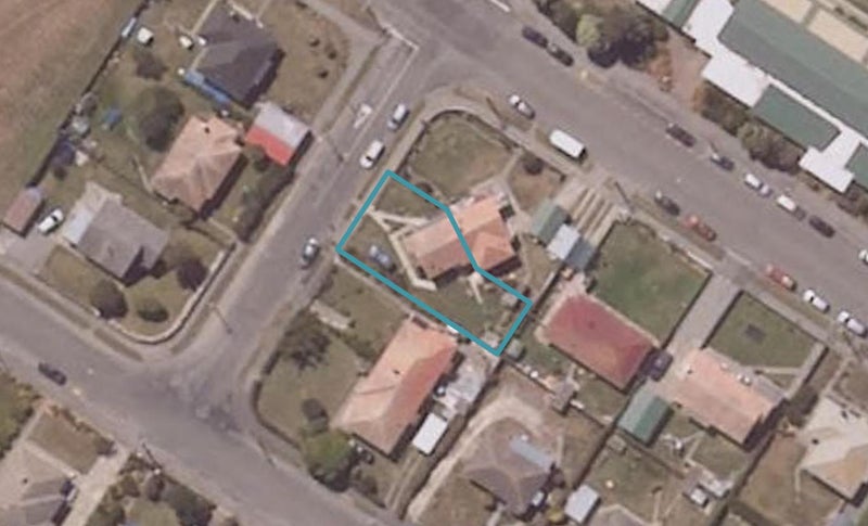 3 Pembroke Street, Oamaru North, Oamaru - Carousel 1