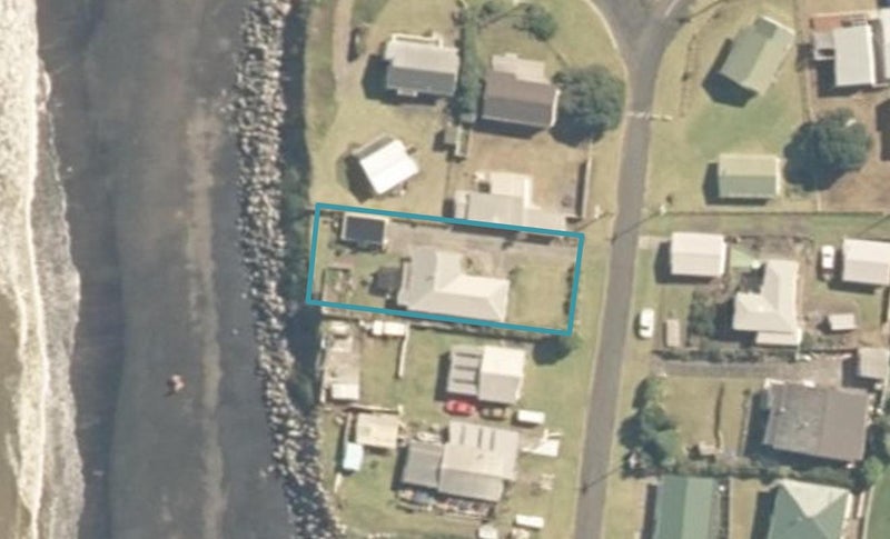 4 Point Road, Mōkau - Carousel 1