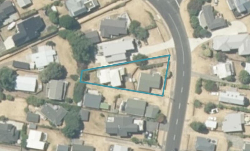 323A Rangi Avenue, Whangamata, Whangamatā - Carousel 1